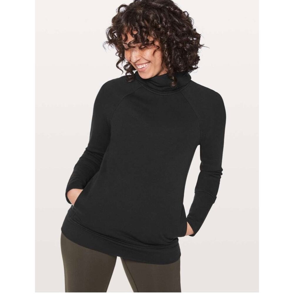 Lululemon To You Tunic Sweatshirt Black Size 2 pockets